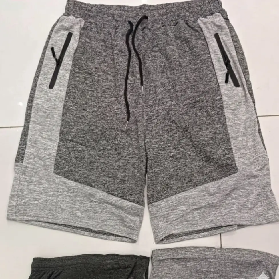 Pullover  y shorts de hombre's photo #1